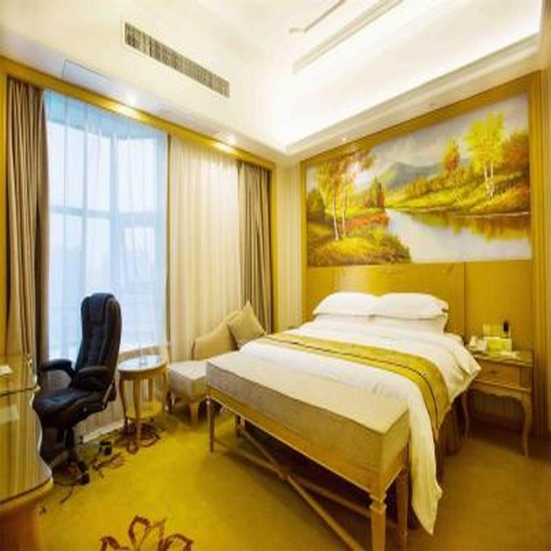 Vienna International Hongqiao Hub Malu Hotel